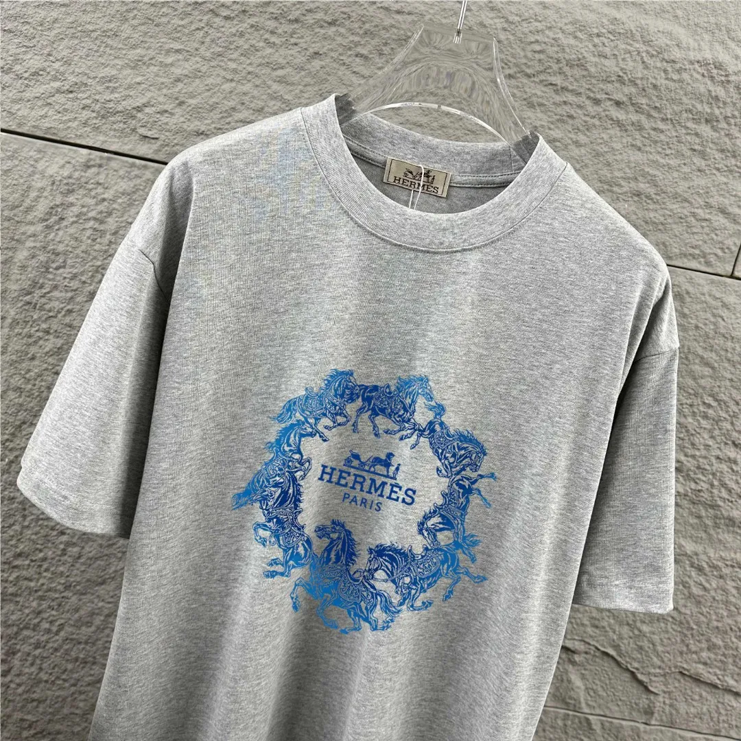 Herme* * 2026 New Arrival Classic T Same Style ：Black White Gray Size： S （90-130 ） M （120-150 ） L （140-165 ） XL （160-180 ） XXL （180-210 ）